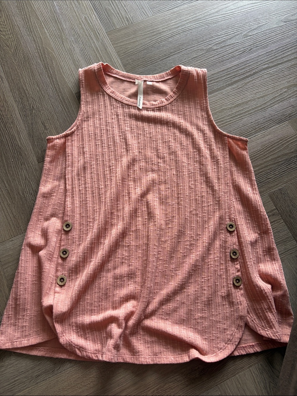 NY Collection Peach Sleeveless Textured Tank with Side Button Accents